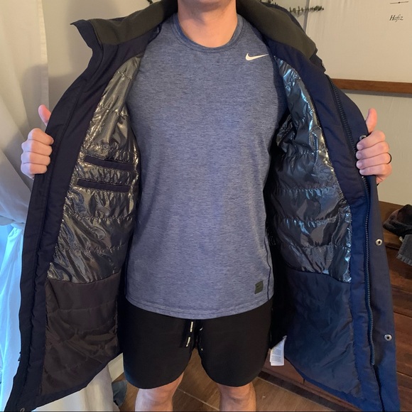 Men’s Columbia Parka - Picture 3 of 7